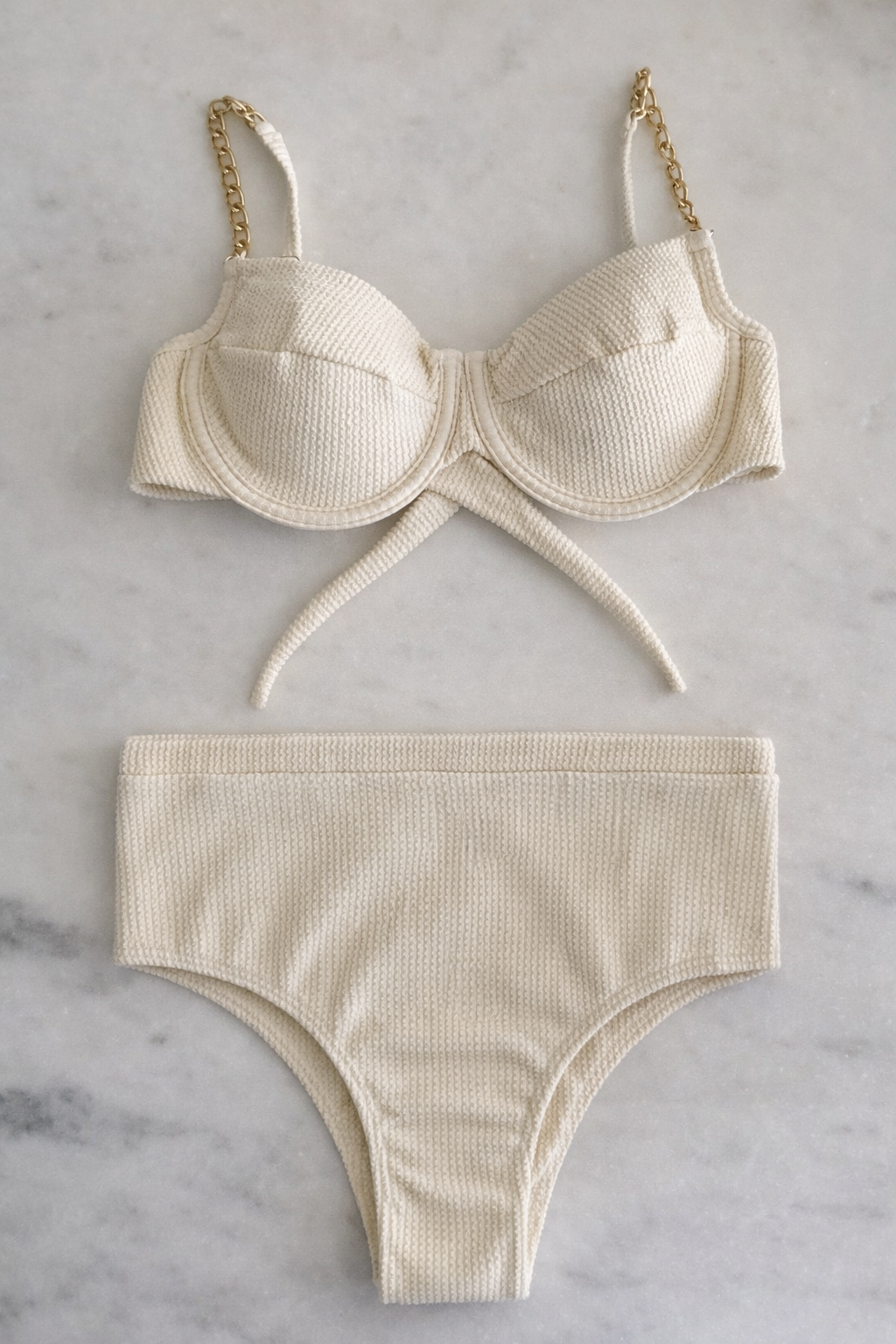 Hot Pant Capri Gold
